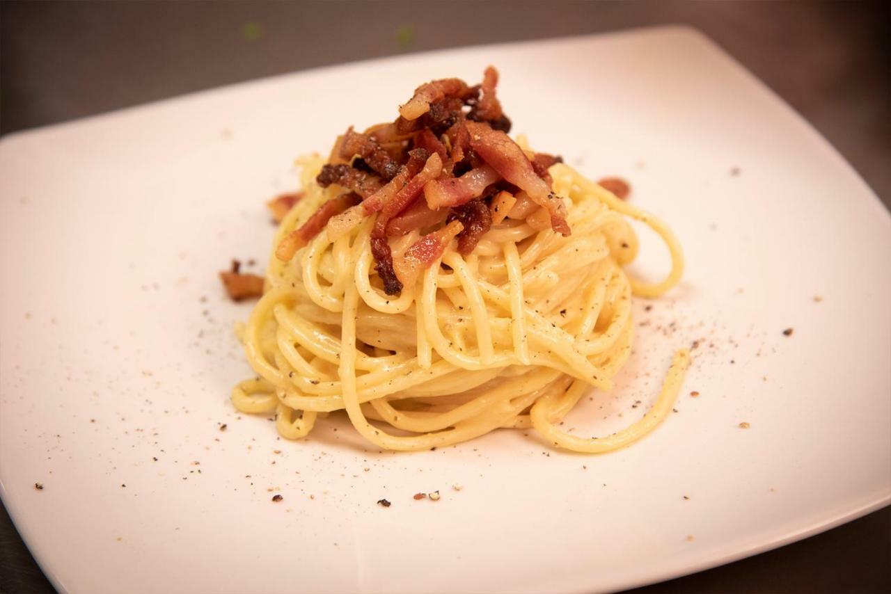 Hotel Ristorante La Terrazza Ceprano Zewnętrze zdjęcie