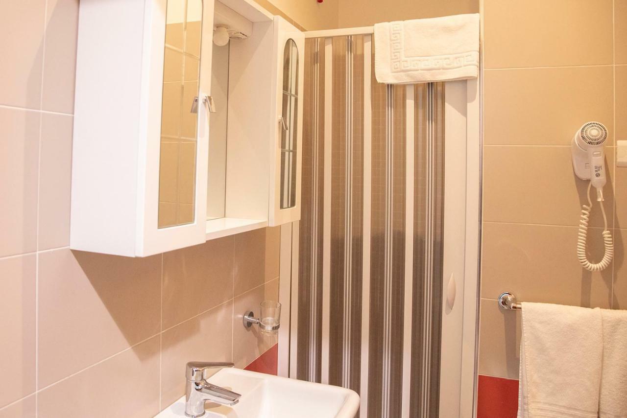 Hotel Ristorante La Terrazza Ceprano Zewnętrze zdjęcie